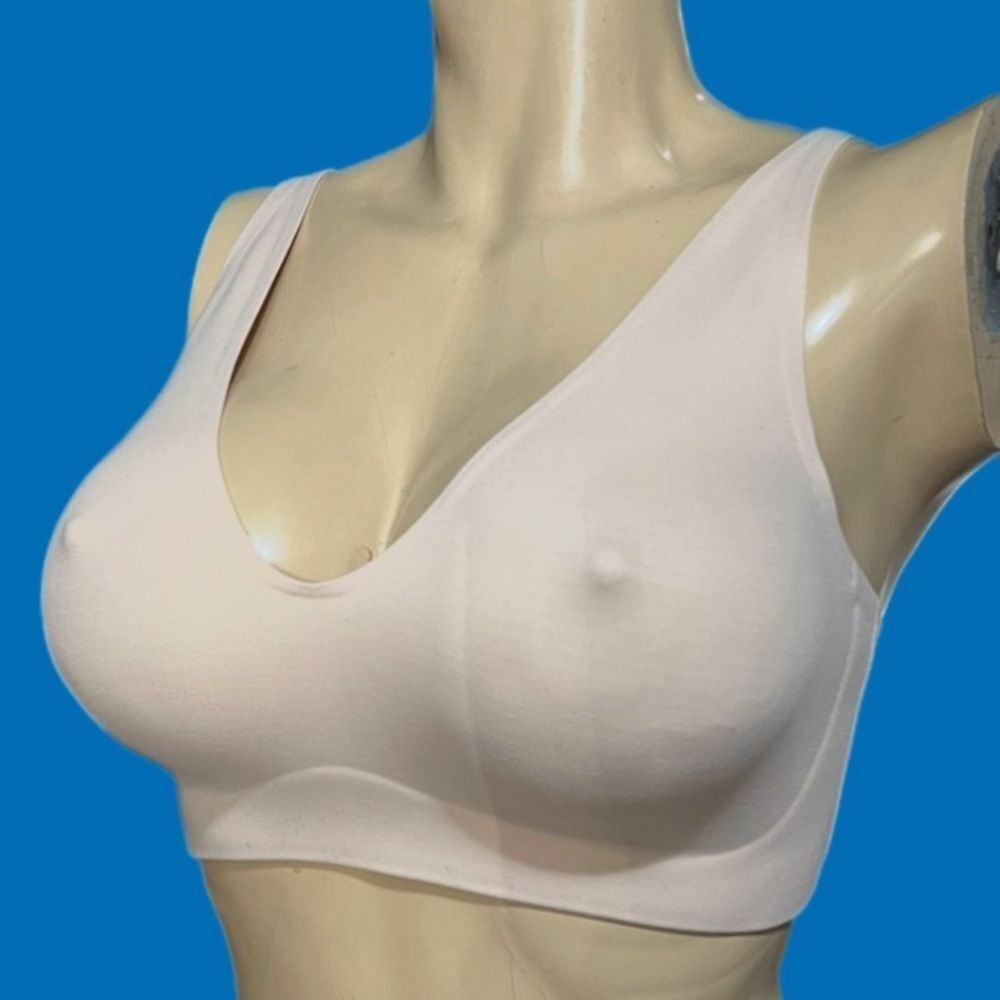 Victoria’s Secret Incredible Supersoft Smooth Unlined no wire Bra Buff 38DD